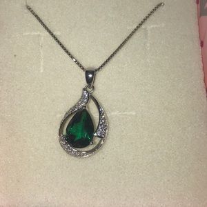 Green pendant